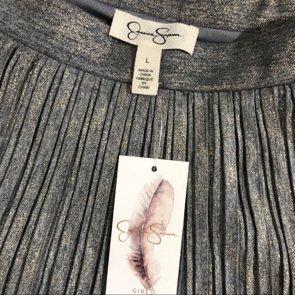 **SOLD** NWT Jessica Simpson pleated skirt, girls - Picture 3 of 4